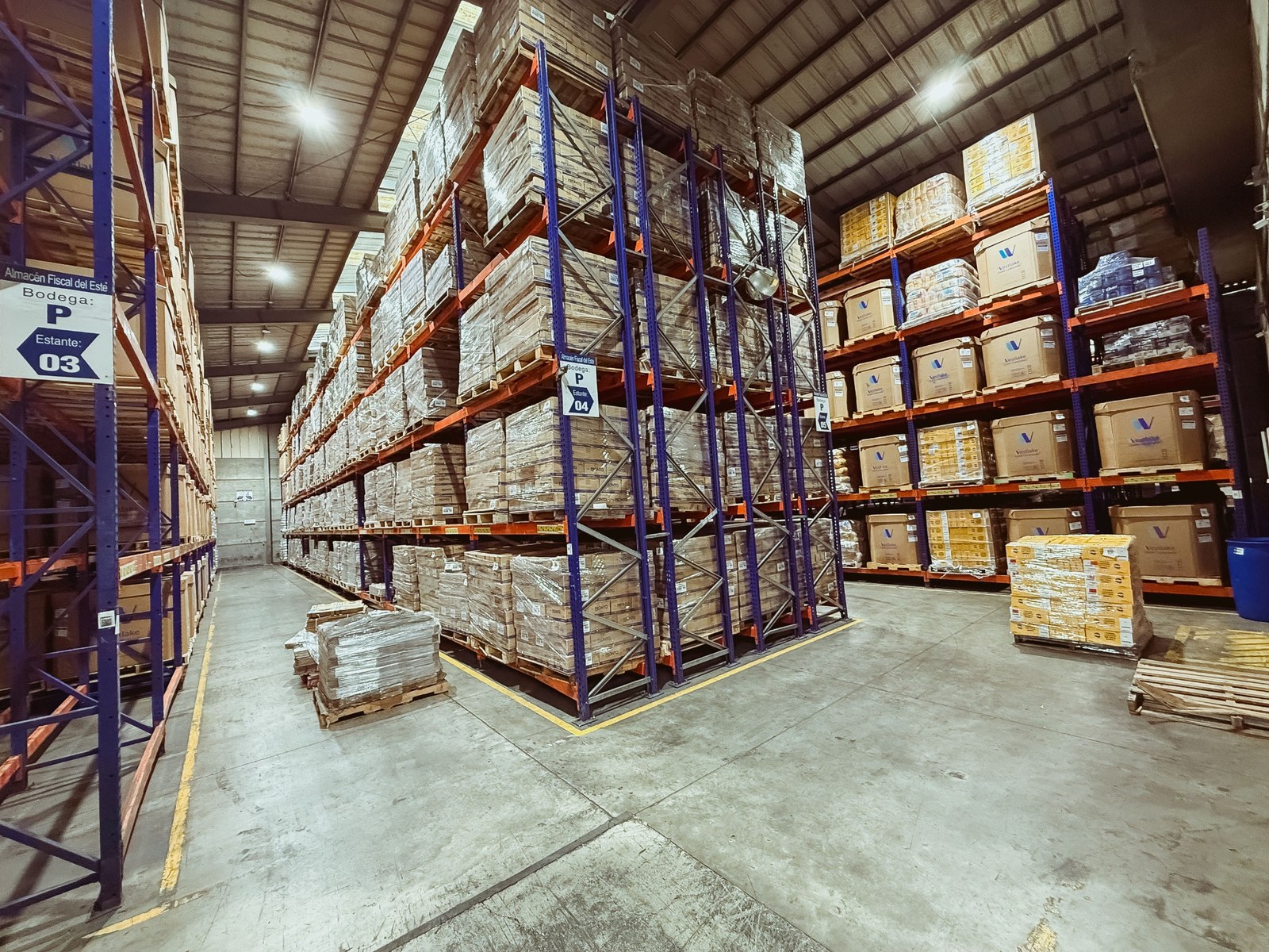 Almacenamiento y Contract Logistics